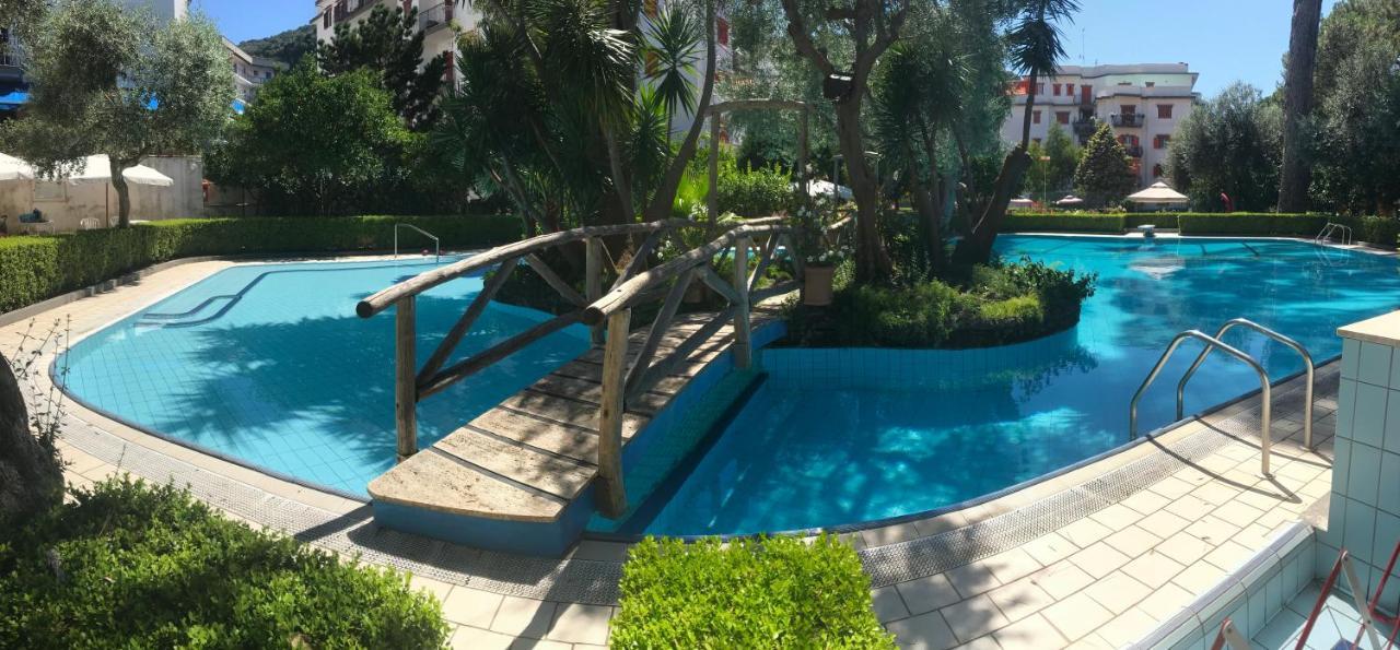 Short-Lets D33, Part Of The House Is Available For Short-Term Rentals In Sorrento Center Zewnętrze zdjęcie