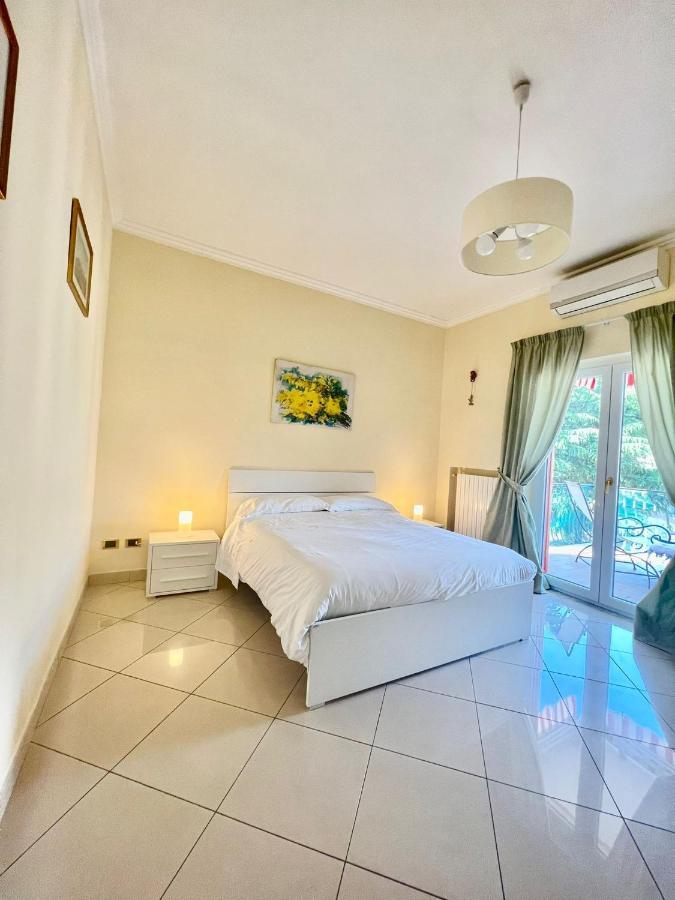 Short-Lets D33, Part Of The House Is Available For Short-Term Rentals In Sorrento Center Zewnętrze zdjęcie