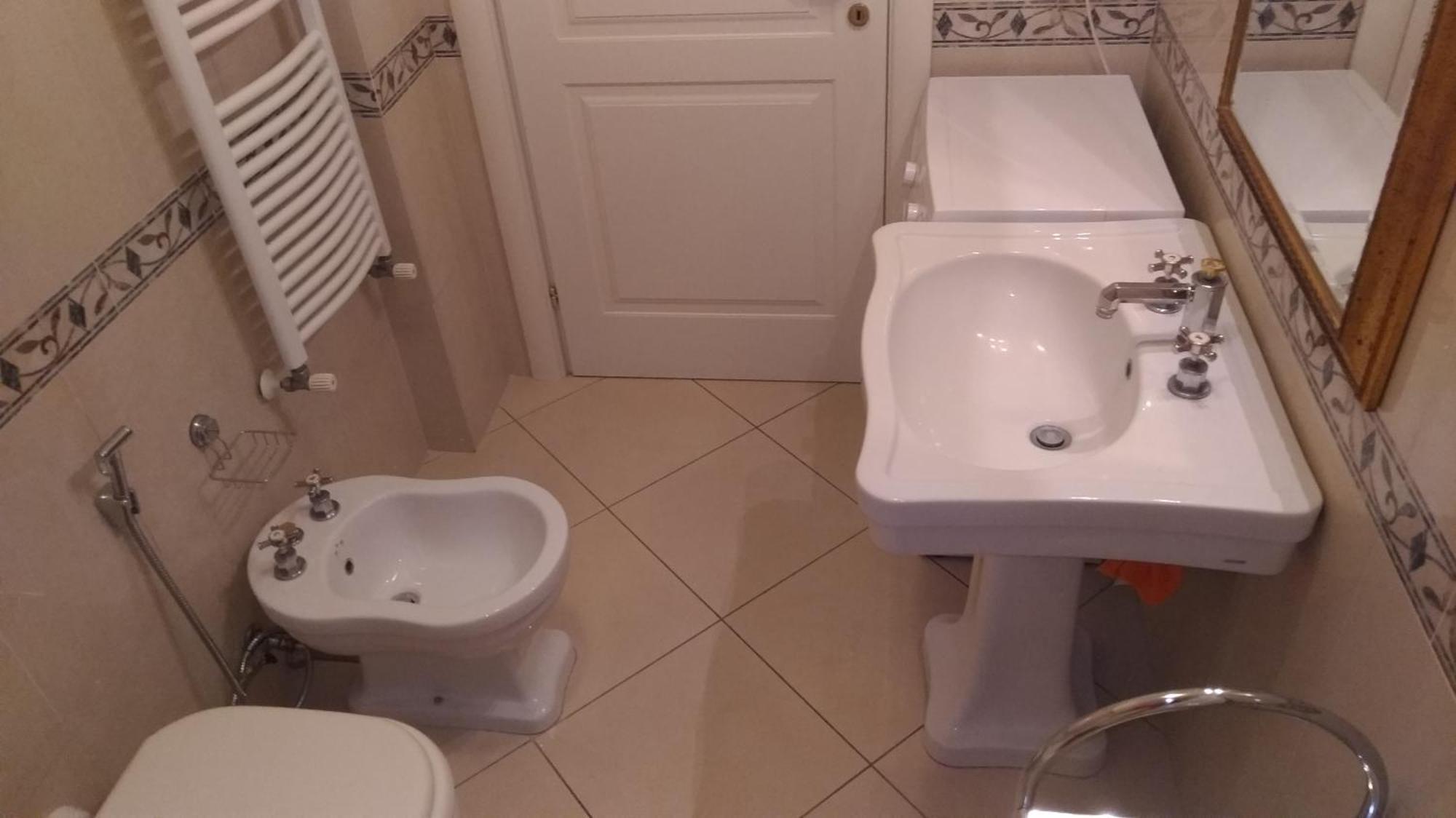 Short-Lets D33, Part Of The House Is Available For Short-Term Rentals In Sorrento Center Zewnętrze zdjęcie